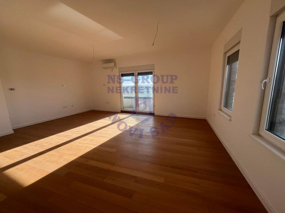 Slika 4 - Prodaja stana, 112m2, Salajka (Partizanska ulica) Novi Sad