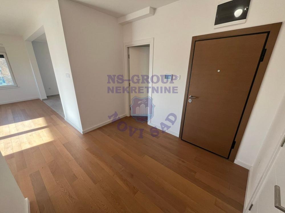 Slika 5 - Prodaja stana, 112m2, Salajka (Partizanska ulica) Novi Sad