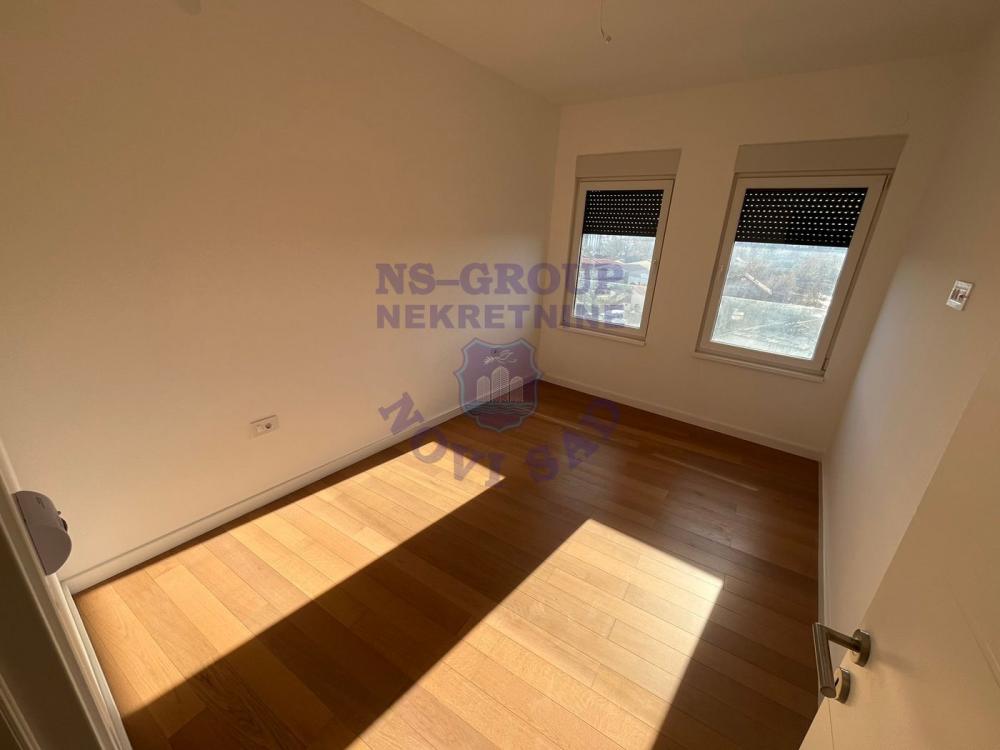 Slika 6 - Prodaja stana, 112m2, Salajka (Partizanska ulica) Novi Sad