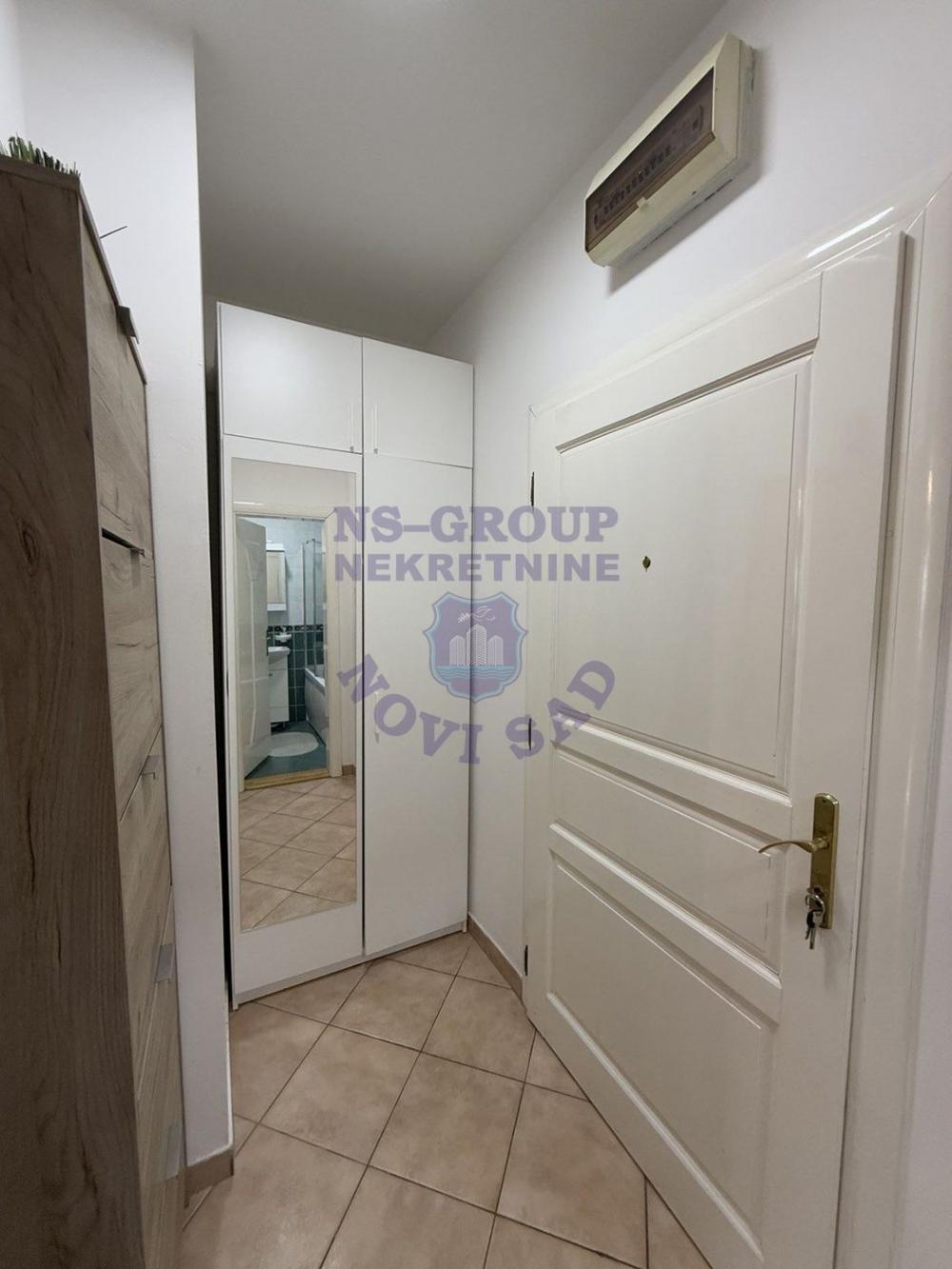 Slika 7 - Prodaja stana, 41m2, Grbavica Novi Sad, sa terasom