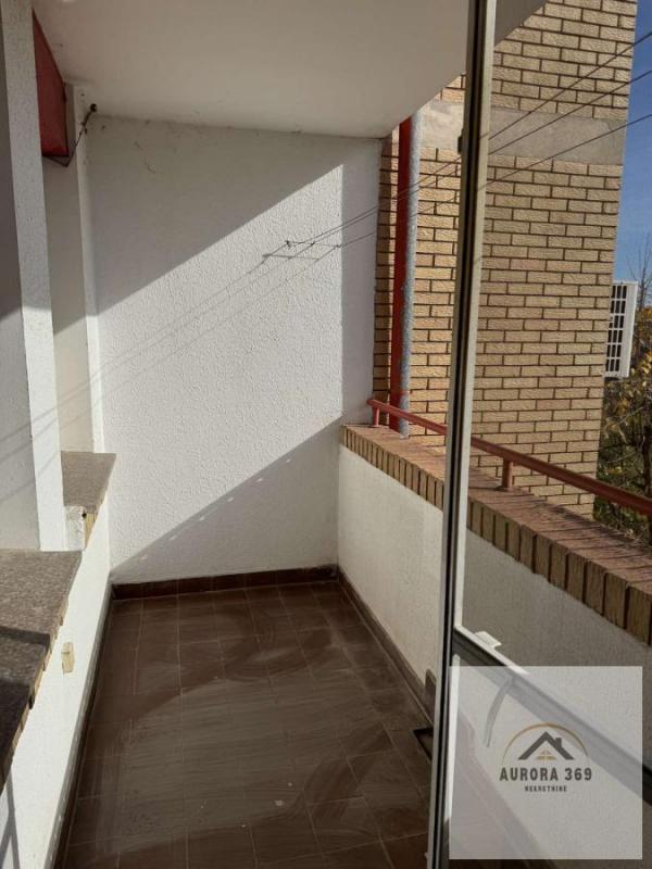 Slika 9 - NOVI SAD, NOVO NASELJE. TROSOBAN KOMFORAN STAN, 73m2