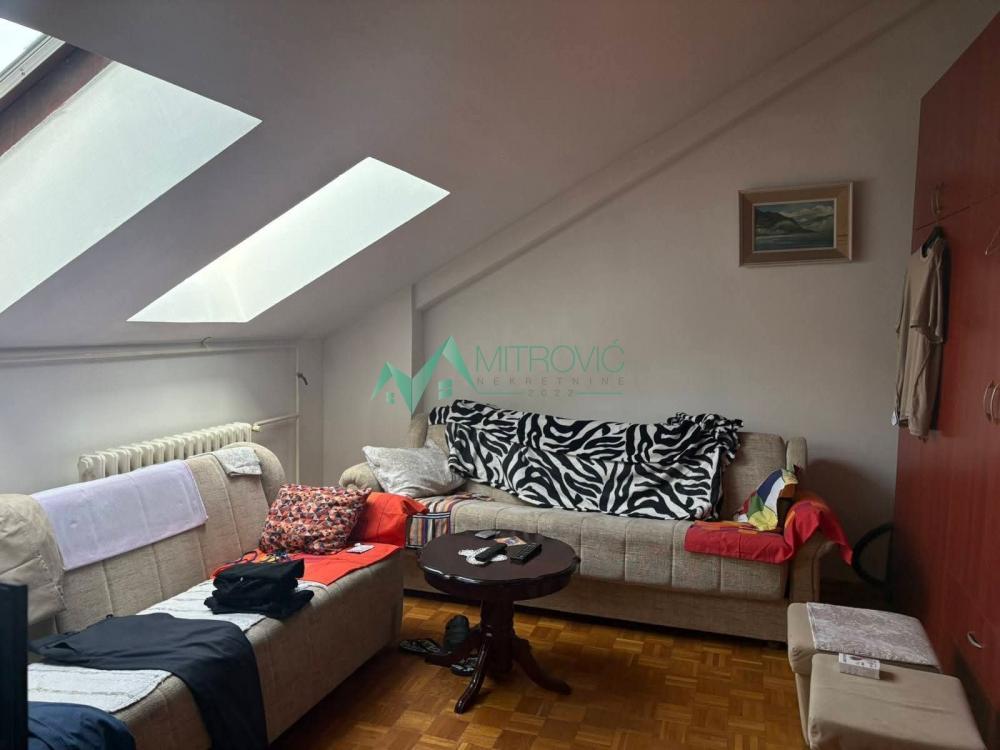 Glavna slika -Jednosoban stan 34 m² u mirnom delu Novog Naselja,može putem kredita za mlade