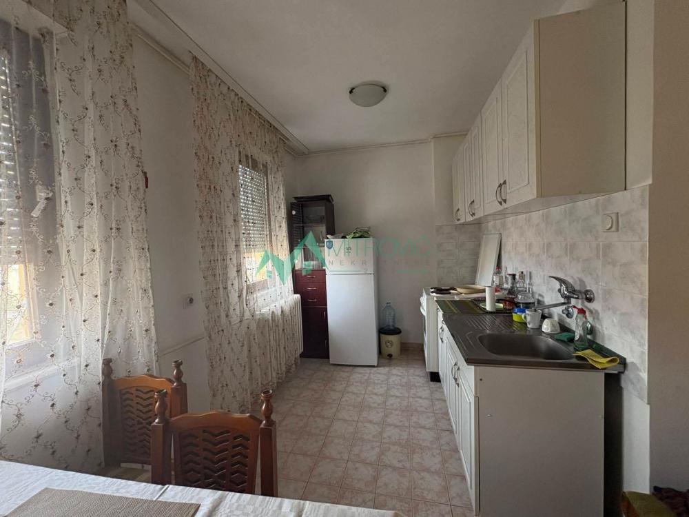 Slika 1 - Jednosoban stan 34 m² u mirnom delu Novog Naselja,može putem kredita za mlade