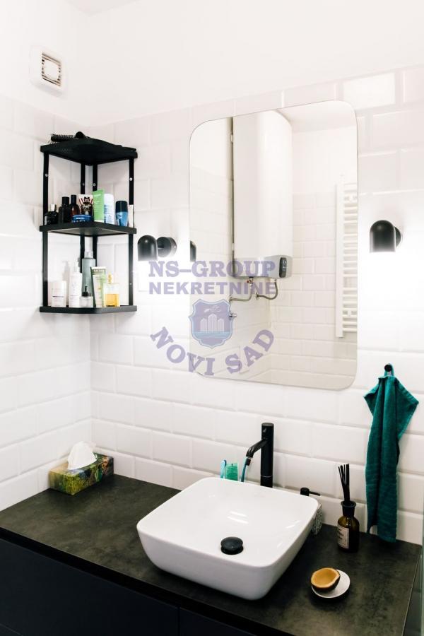 Slika 7 - Odlican trosoban stan na Podbari!