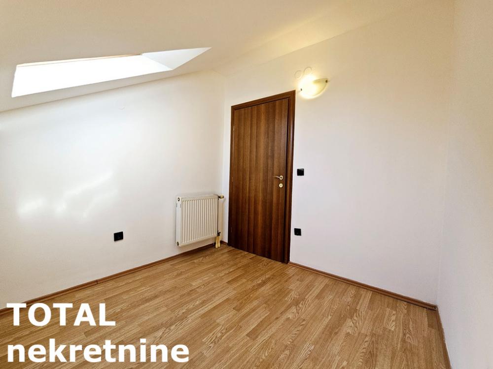 Slika 7 - Stan,NOVI SAD,CENTAR,kv: 33.00, € 85000, ID: 1101208