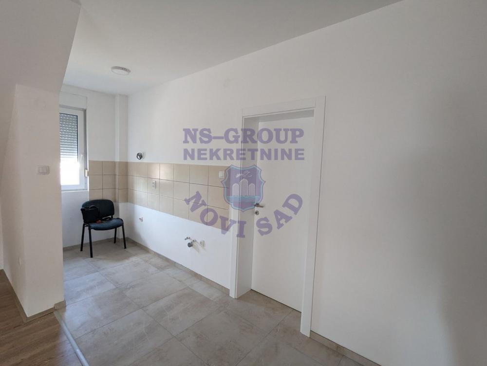 Slika 2 - Trosoban, 77m2, Adice Novi Sad