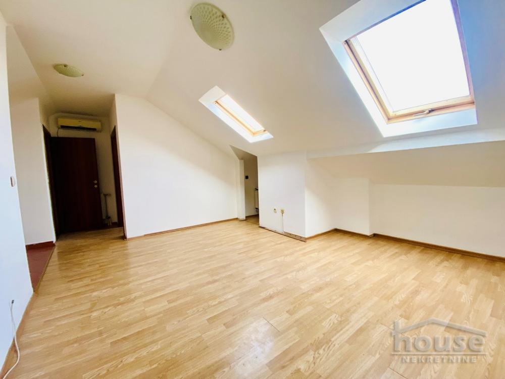 Slika 2 - Stan,NOVI SAD,CENTAR,kv: 33.00, € 85000, ID: 1064360