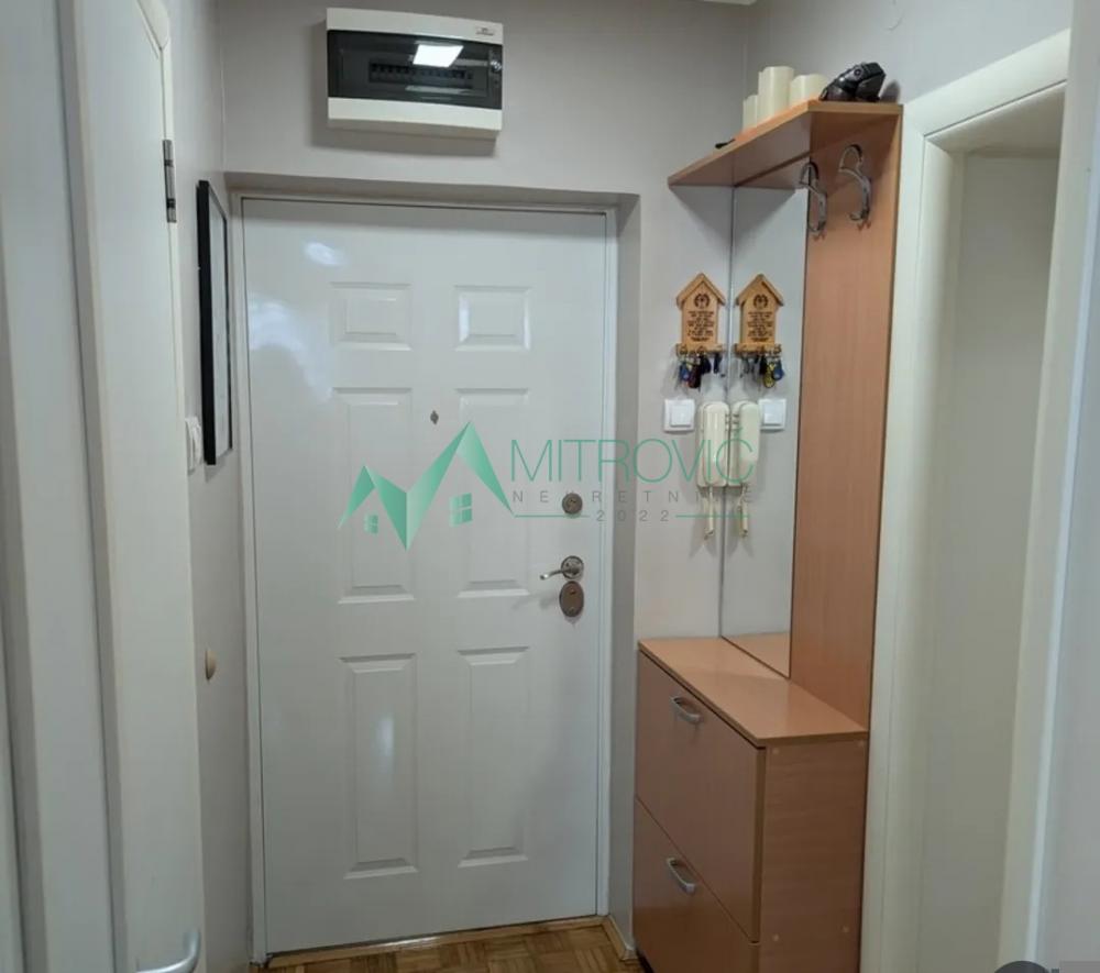 Slika 7 - Detelinara odličan dvosoban stan brz ulaganja  