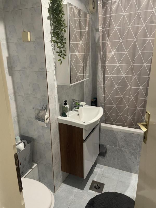 Slika 8 - Stan,NOVI SAD,BULEVAR,kv: 73.00, € 206000, ID: 1059176