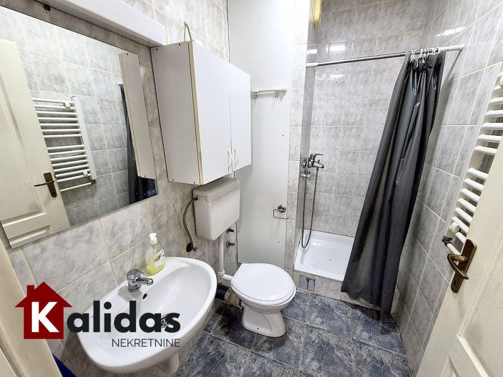 Slika 8 - Stan,NOVI SAD,NOVO NASELJE,kv: 23, € 75000, ID: 1008590