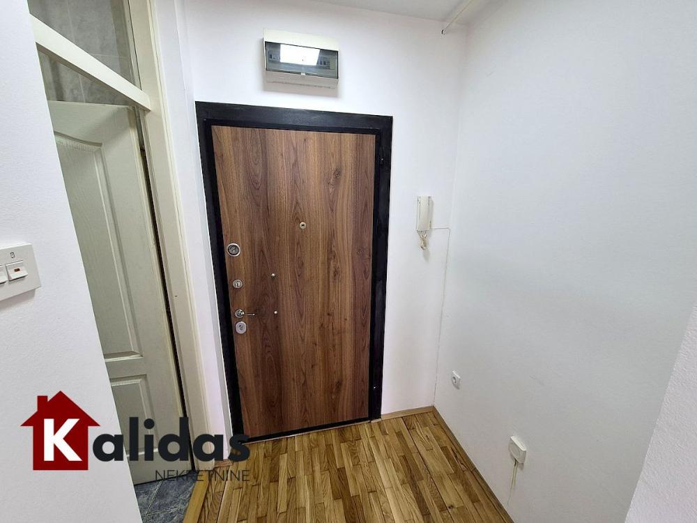 Slika 7 - Stan,NOVI SAD,NOVO NASELJE,kv: 23, € 75000, ID: 1008590