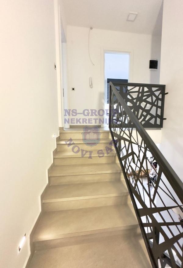 Slika 6 - Luksuzan stan na dve etaže u novogradnji