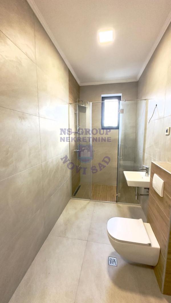 Slika 9 - Luksuzan stan na dve etaže u novogradnji