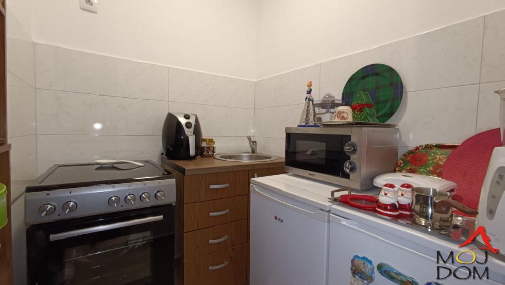 Slika 8 - Stan,NOVI SAD,ADICE,kv: 35, € 82400, ID: 1031863