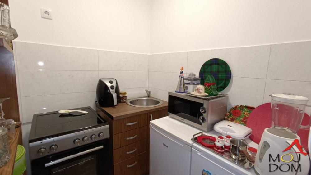 Slika 6 - Stan,NOVI SAD,ADICE,kv: 35, € 82400, ID: 1031863