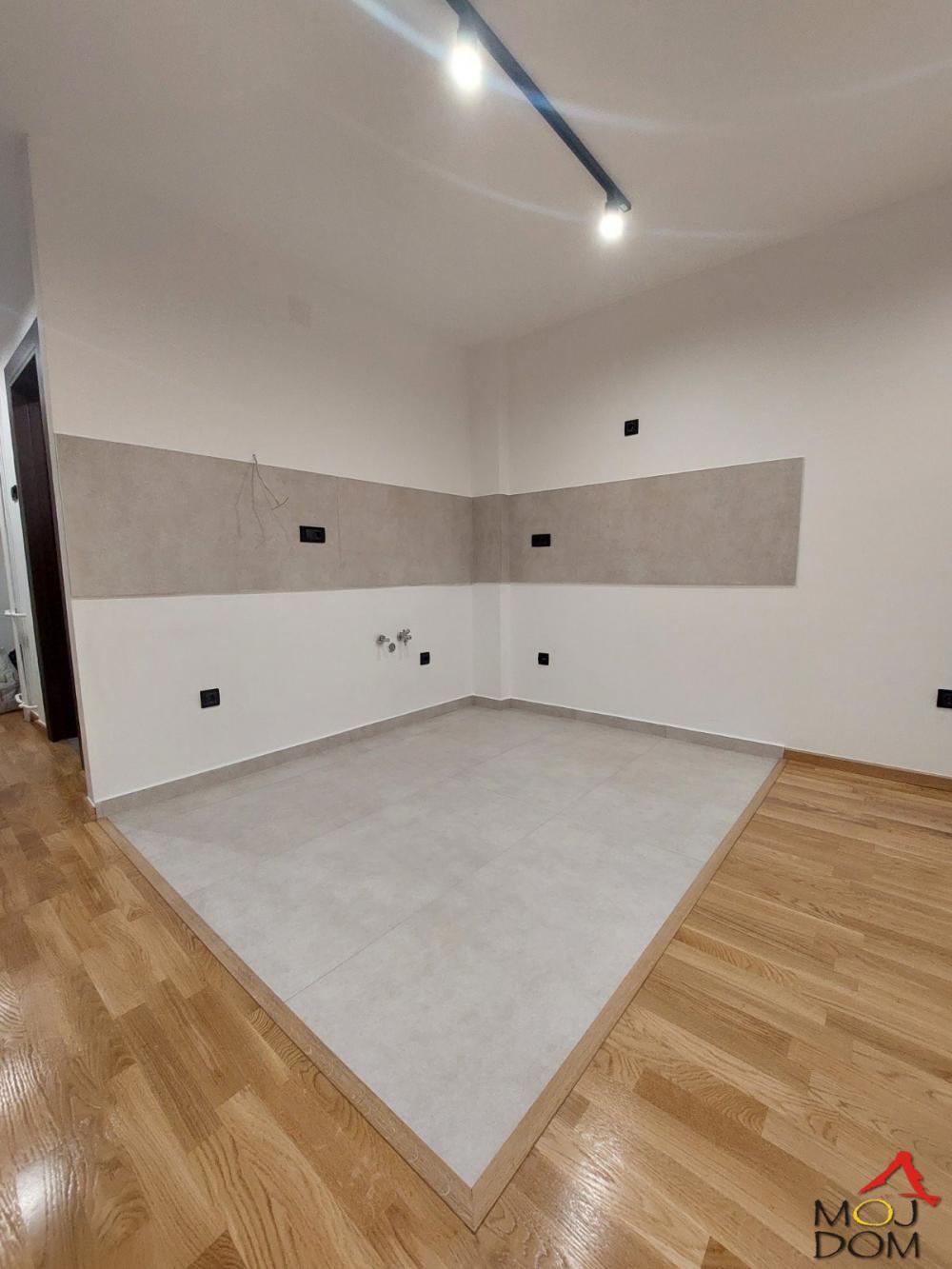 Slika 11 - Stan,NOVI SAD,NOVO NASELJE,kv: 52, € 149350, ID: 1031867