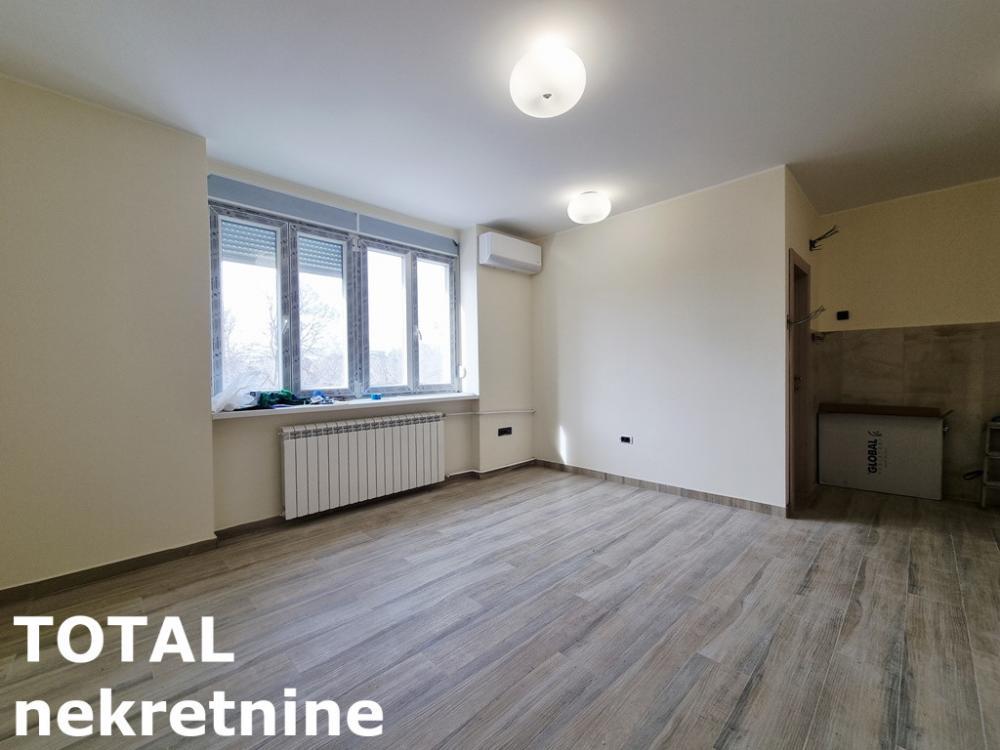 Glavna slika -Stan,NOVI SAD,CENTAR,kv: 26.00, € 98800, ID: 1102161