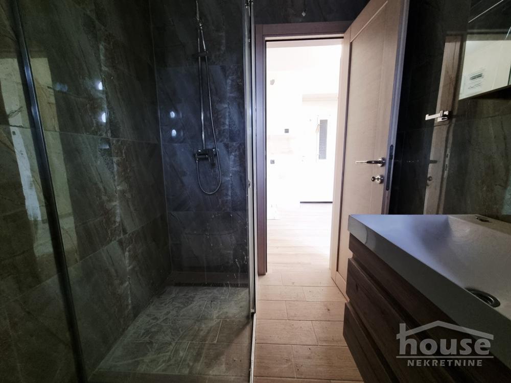 Slika 11 - Stan,NOVI SAD,CENTAR,kv: 26.00, € 98800, ID: 1065313
