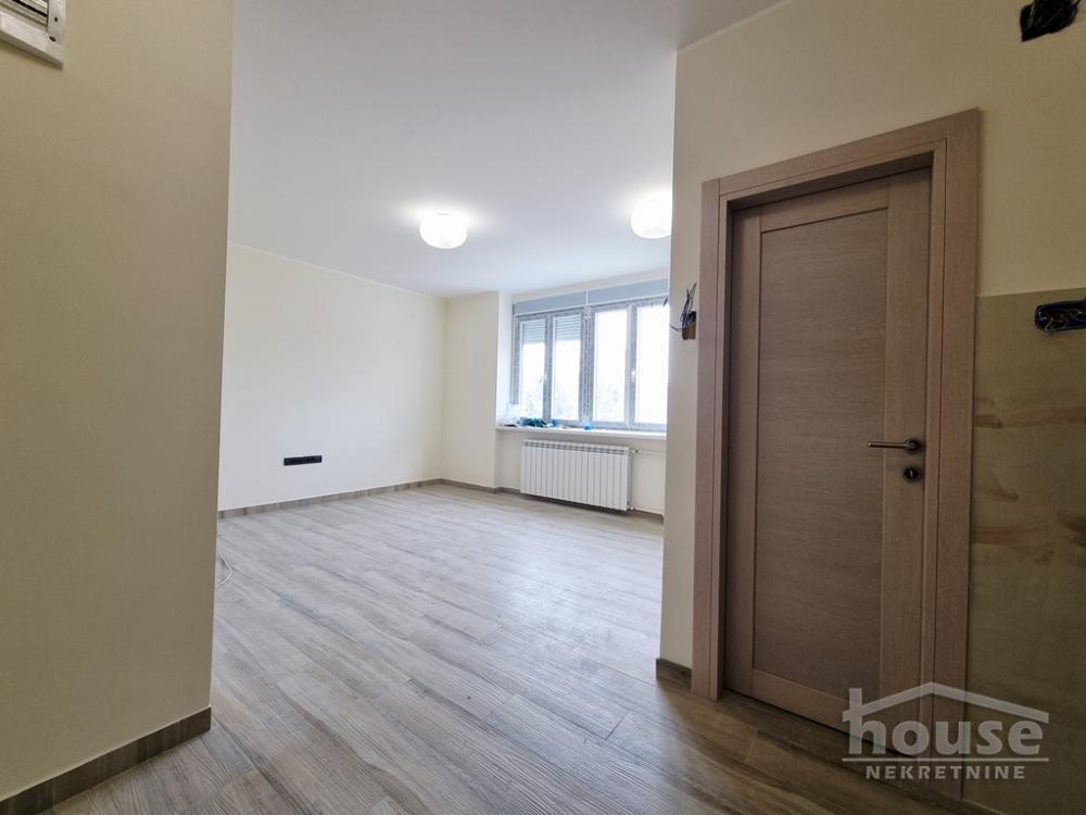 Slika 2 - Stan,NOVI SAD,CENTAR,kv: 26.00, € 98800, ID: 1065313