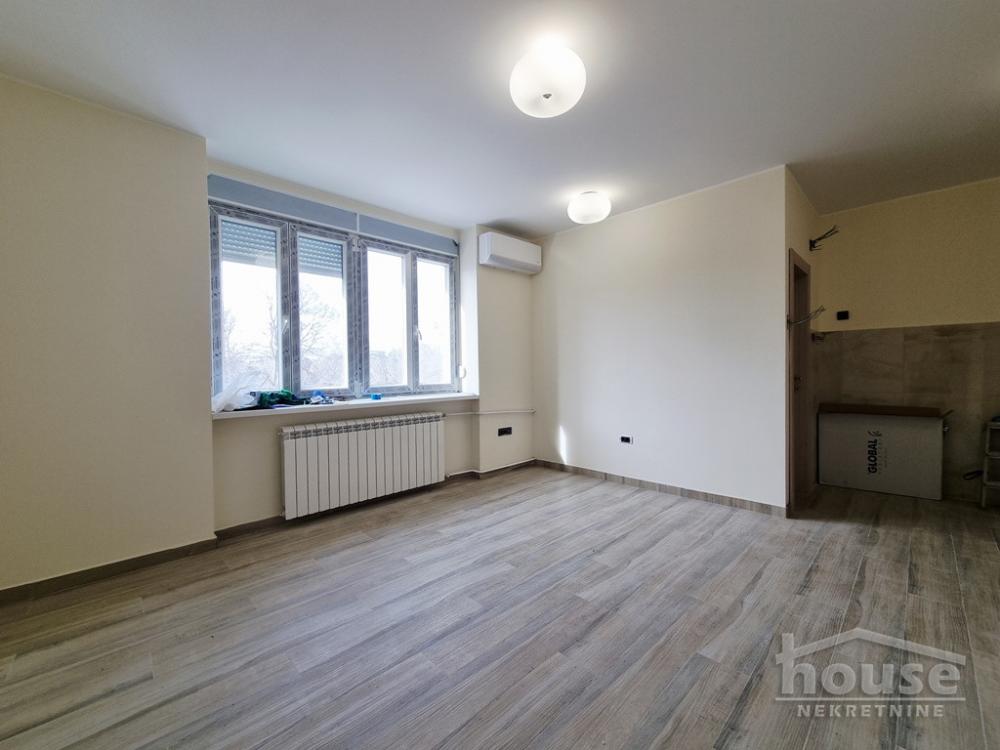 Slika 1 - Stan,NOVI SAD,CENTAR,kv: 26.00, € 98800, ID: 1065313