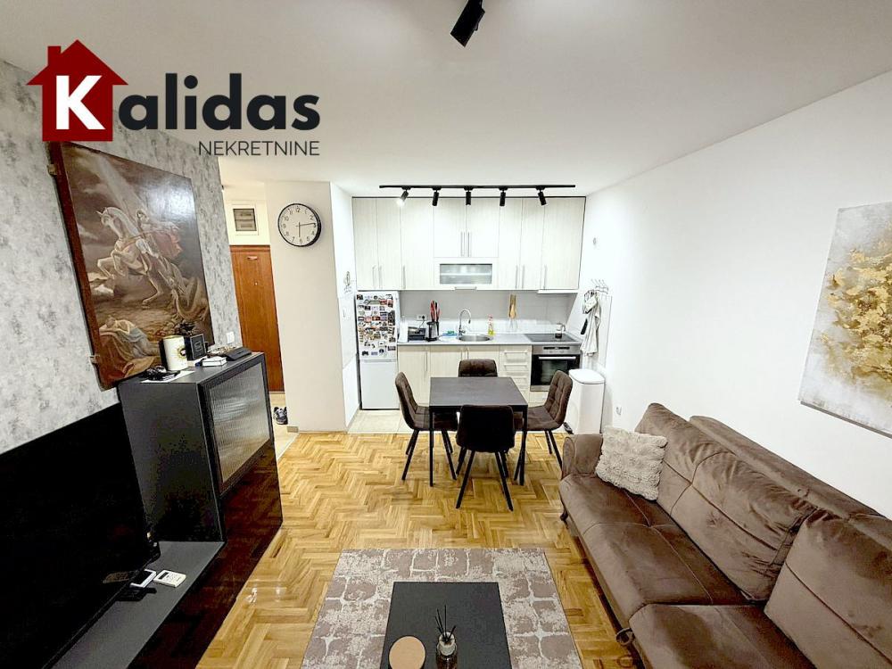 Slika 4 - Stan,PETROVARADIN,PETROVARADIN,kv: 38, € 123500, ID: 1008580