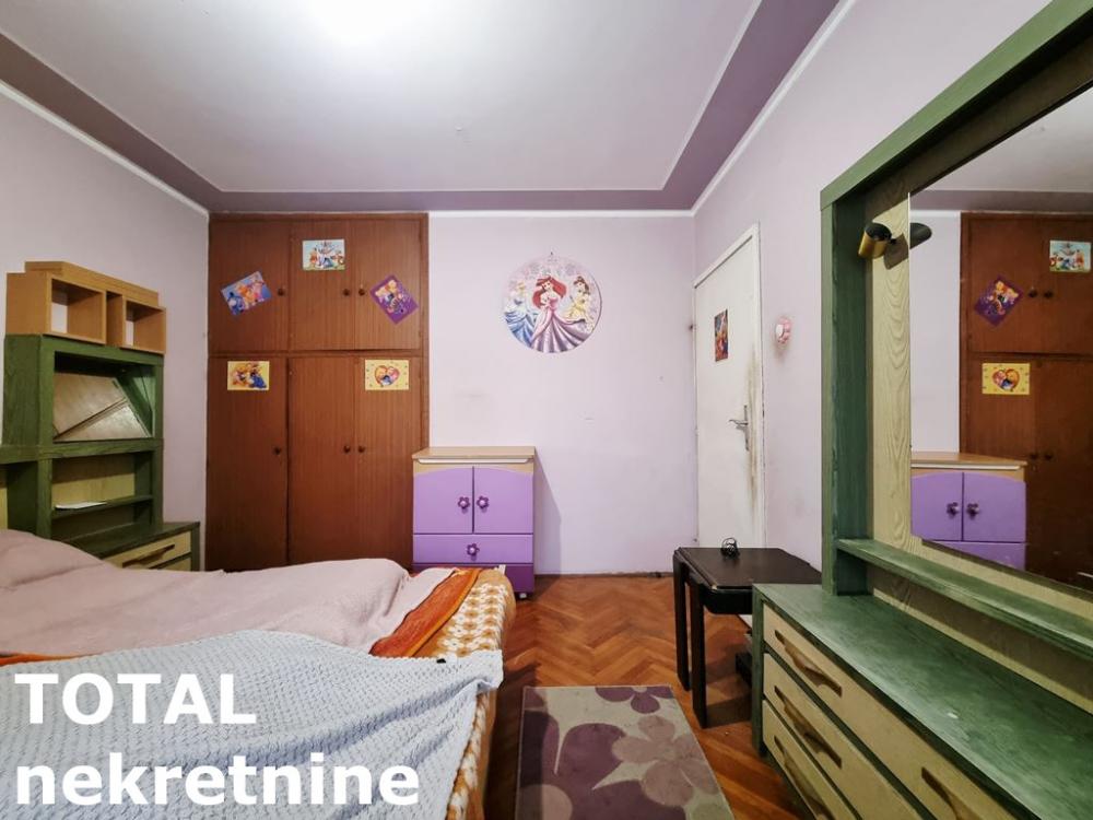 Slika 8 - Stan,NOVI SAD,CENTAR,kv: 64.00, € 185000, ID: 1102160