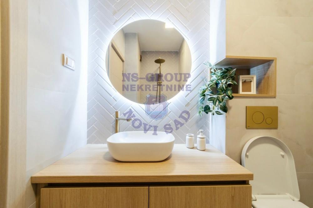 Slika 4 - Dvosoban, 38m2, Novi Sad centar Novi Sad