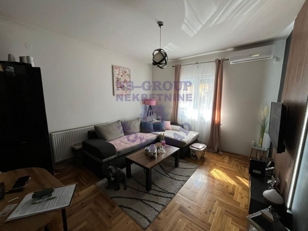 Slika 2 - Troiposoban, 52m2, Adice Novi Sad, sa terasom, sa parkingom