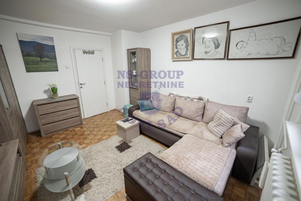 Slika 1 - Dvosoban 59m2 Stara Detelinara