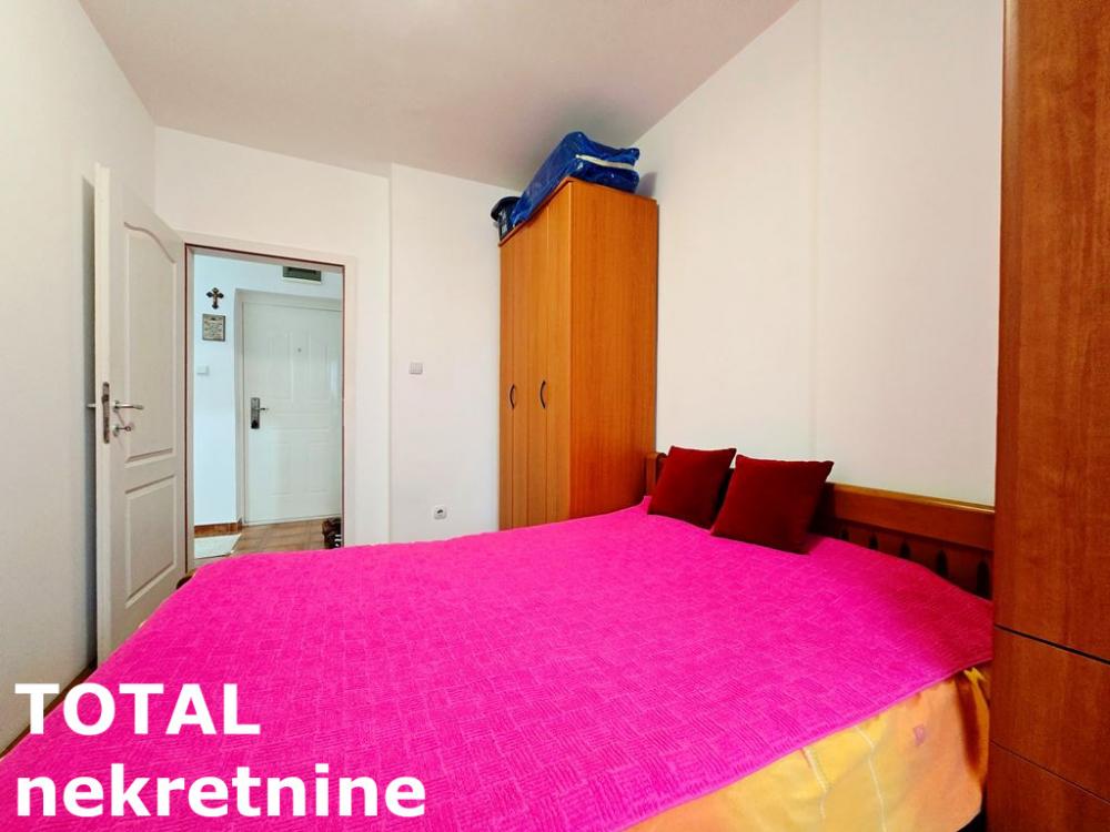 Slika 9 - Stan,NOVI SAD,DETELINARA,kv: 45.00, € 126000, ID: 1102292