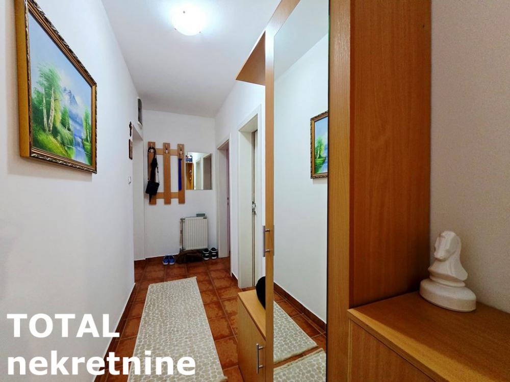 Slika 7 - Stan,NOVI SAD,DETELINARA,kv: 45.00, € 126000, ID: 1102292