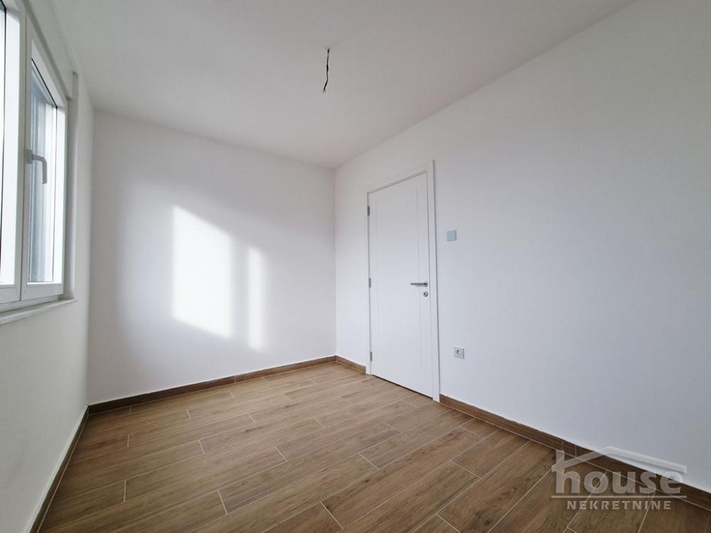 Glavna slika -Stan,NOVI SAD,TELEP,kv: 79.00, € 242880, ID: 1065352