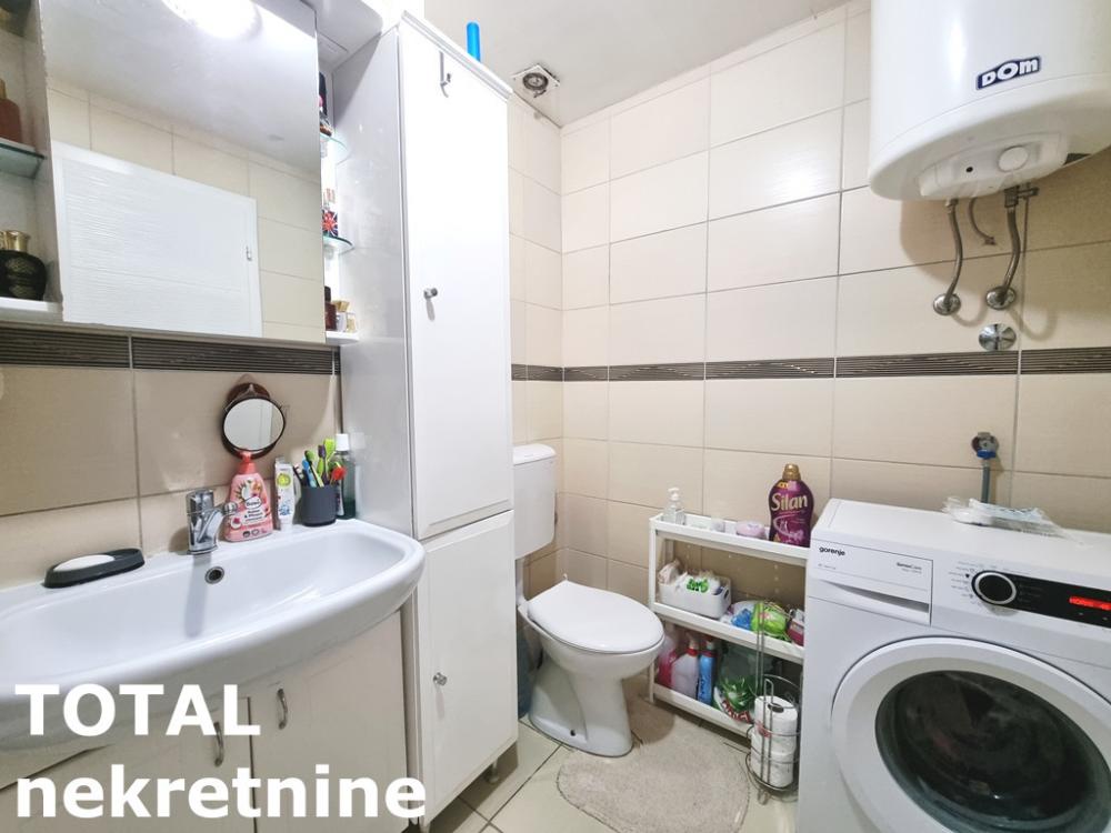 Slika 5 - Stan,NOVI SAD,TELEP,kv: 48.00, € 144000, ID: 1102288