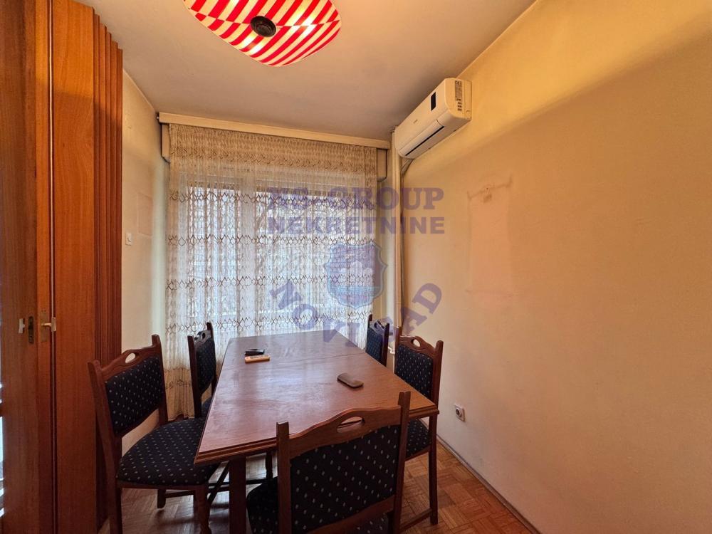 Slika 10 - Trosoban, 72m2, Liman 3 Novi Sad, sa terasom, ima lift