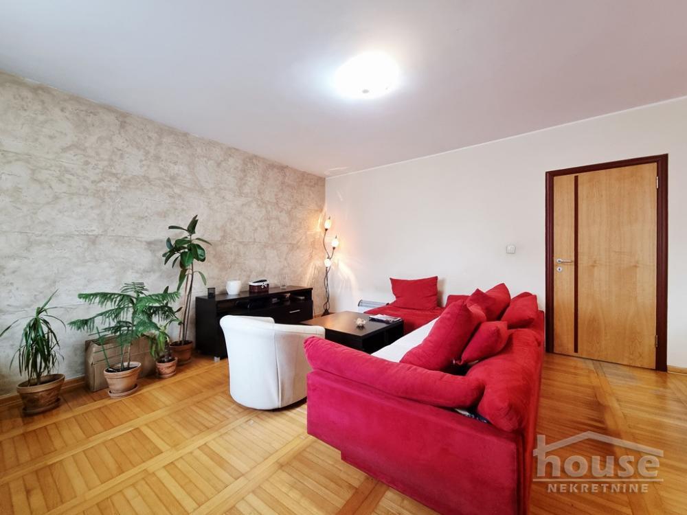 Glavna slika -Stan,NOVI SAD,NOVA DETELINARA,kv: 120.00, € 200000, ID: 1065203
