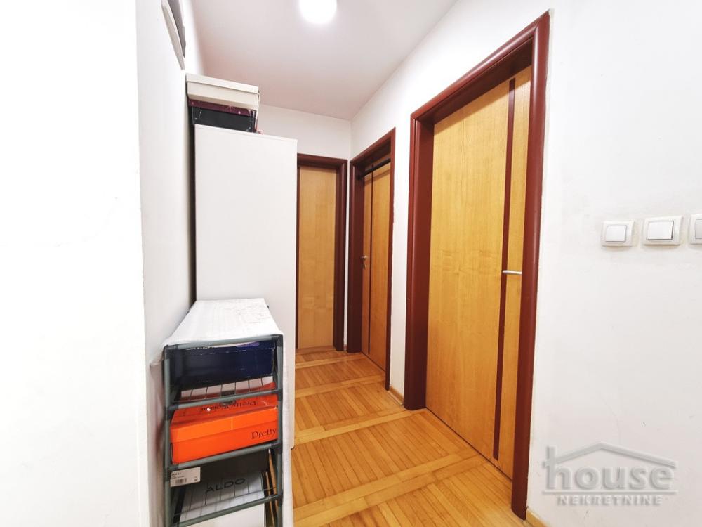 Slika 10 - Stan,NOVI SAD,NOVA DETELINARA,kv: 120.00, € 200000, ID: 1065203