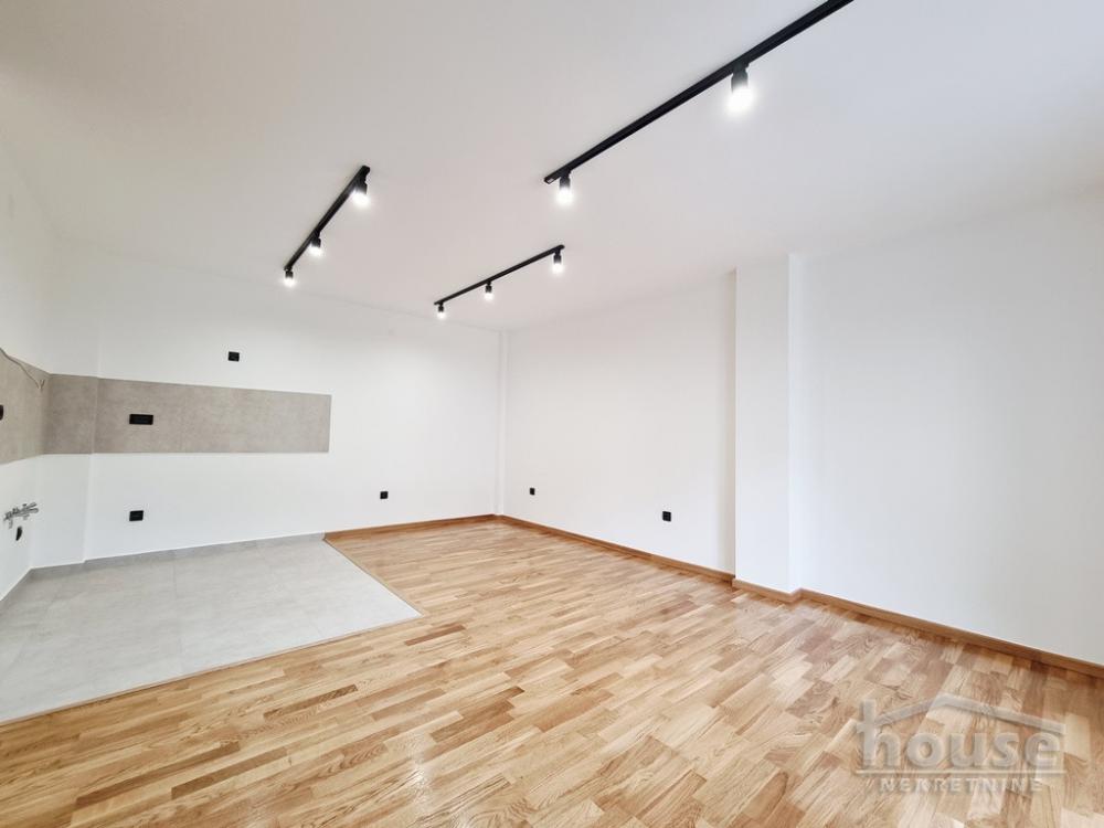 Slika 3 - Stan,NOVI SAD,NOVO NASELJE - ŠARENGRAD,kv: 52.00, € 149000, ID: 1065458