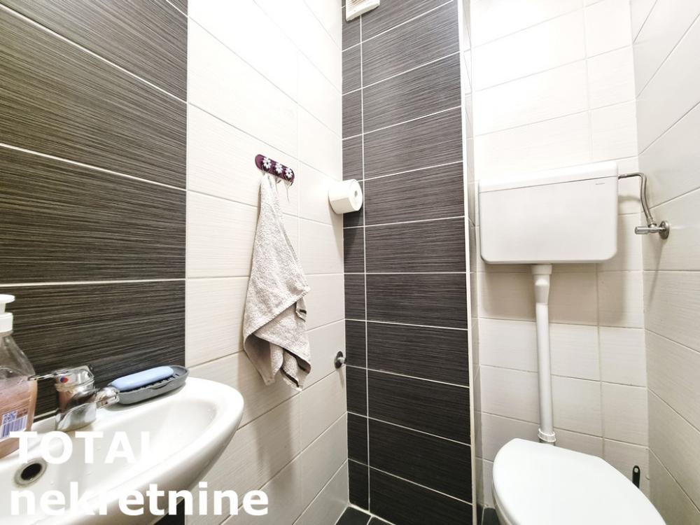 Slika 8 - Stan,NOVI SAD,NOVA DETELINARA,kv: 120.00, € 200000, ID: 1102051