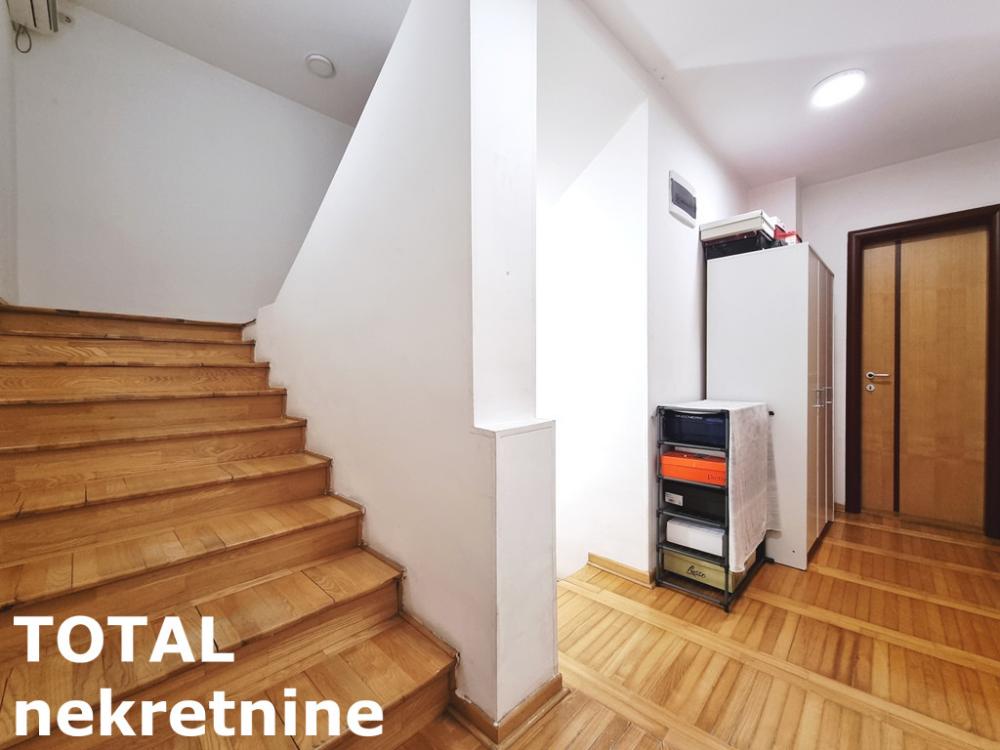 Slika 11 - Stan,NOVI SAD,NOVA DETELINARA,kv: 120.00, € 200000, ID: 1102051