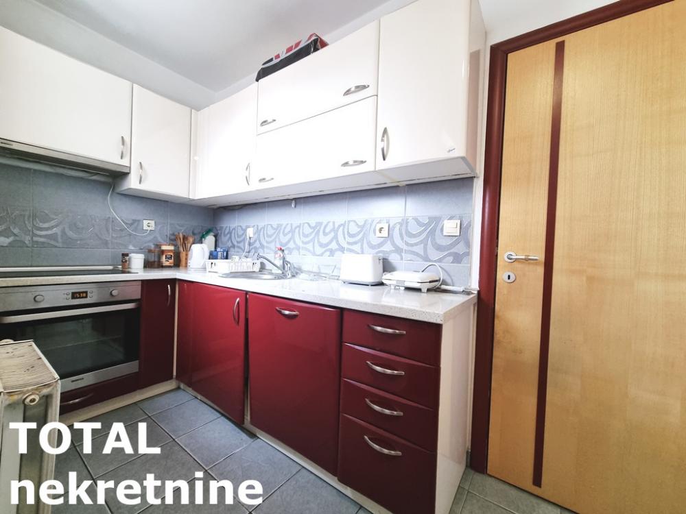 Slika 6 - Stan,NOVI SAD,NOVA DETELINARA,kv: 120.00, € 200000, ID: 1102051