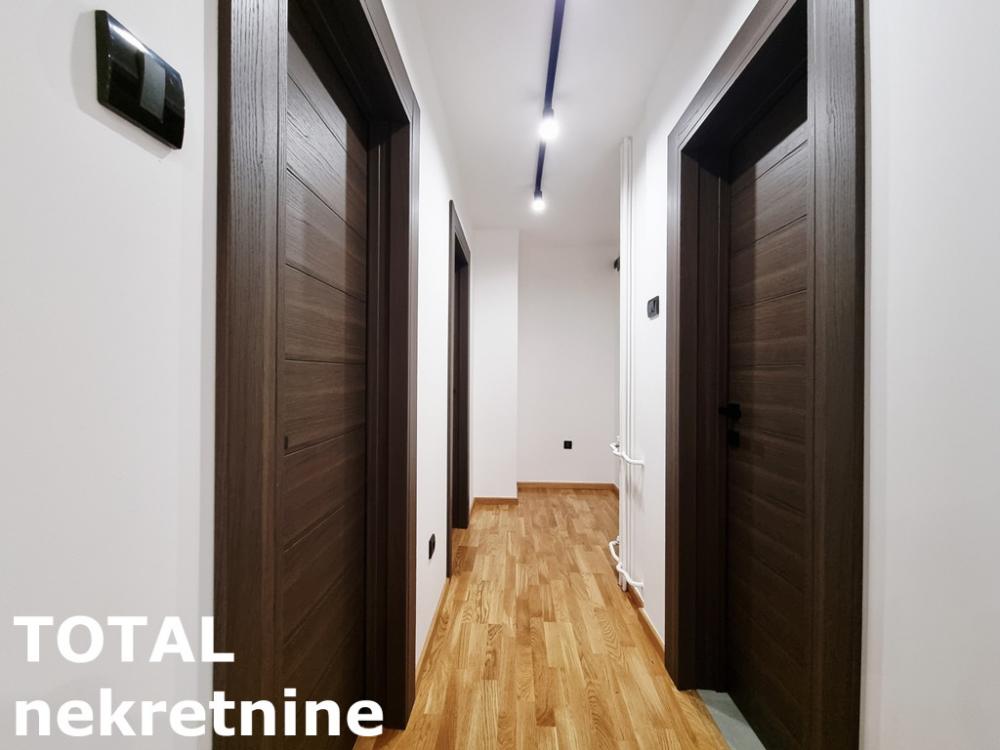 Slika 6 - Stan,NOVI SAD,NOVO NASELJE - ŠARENGRAD,kv: 52.00, € 149000, ID: 1102306