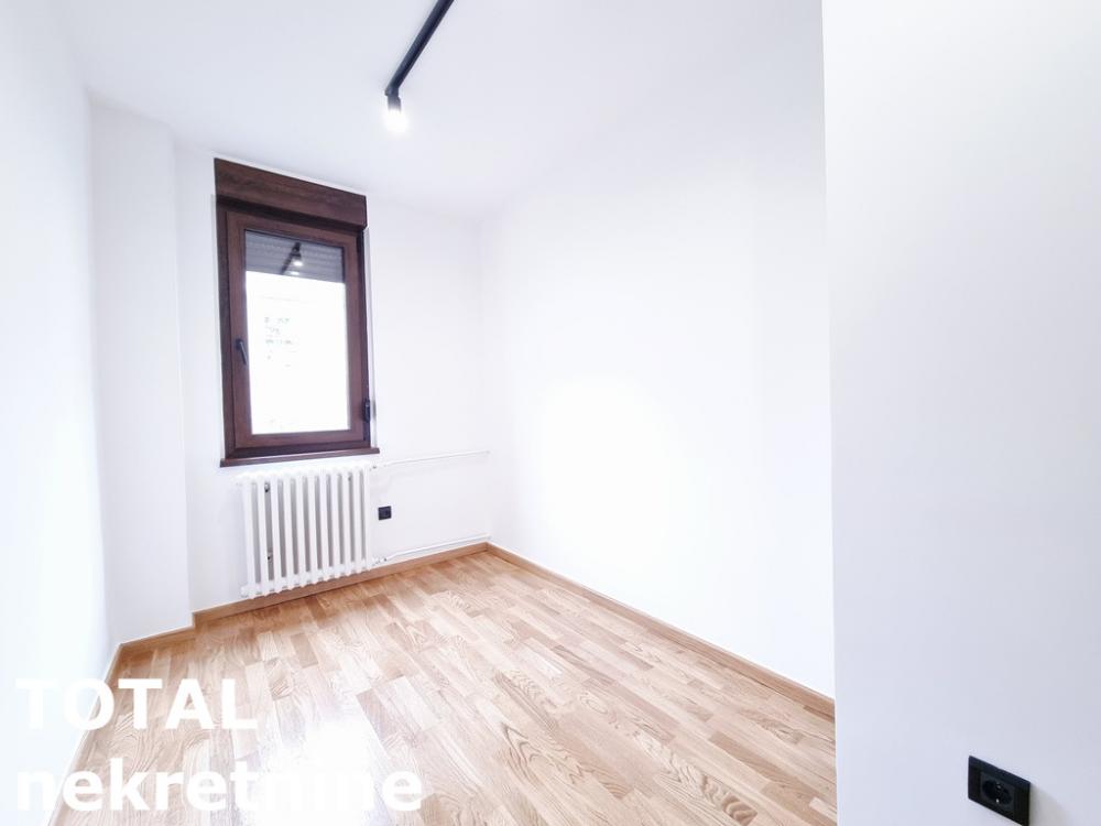 Slika 10 - Stan,NOVI SAD,NOVO NASELJE - ŠARENGRAD,kv: 52.00, € 149000, ID: 1102306