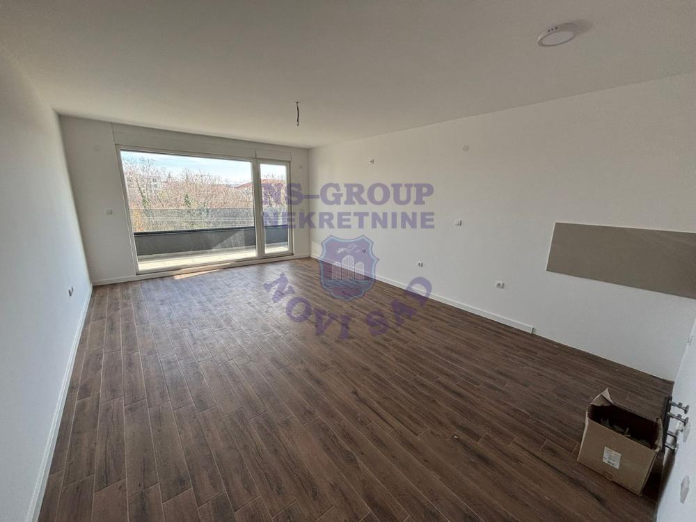 Glavna slika -Četvorosoban penthouse na Bulevaru Patrijatha Pavla 