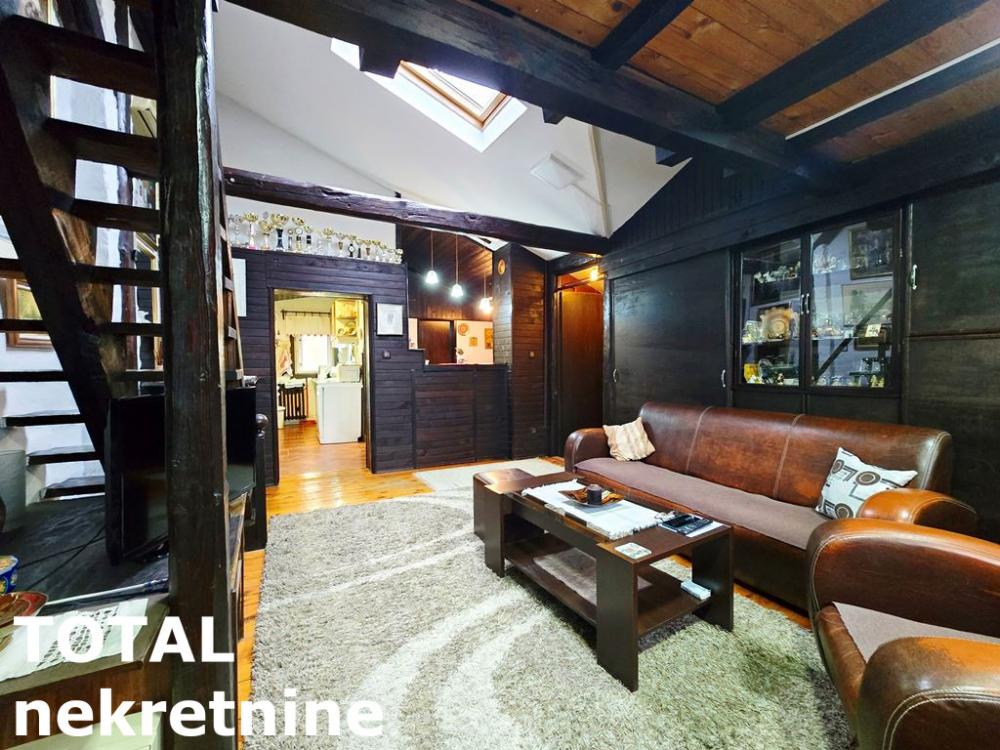 Slika 2 - Stan,NOVI SAD,CENTAR,kv: 58.00, € 150000, ID: 1102302