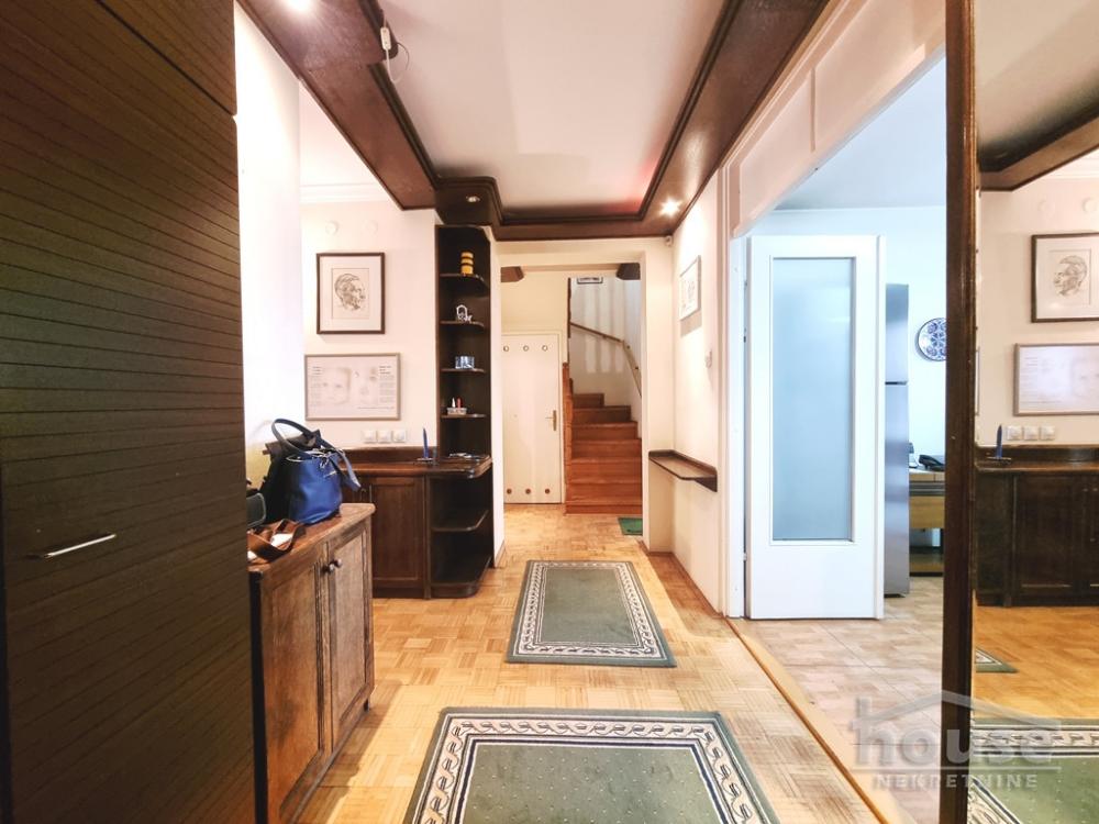 Slika 10 - Stan,NOVI SAD,GRBAVICA,kv: 141.00, € 325000, ID: 1065451