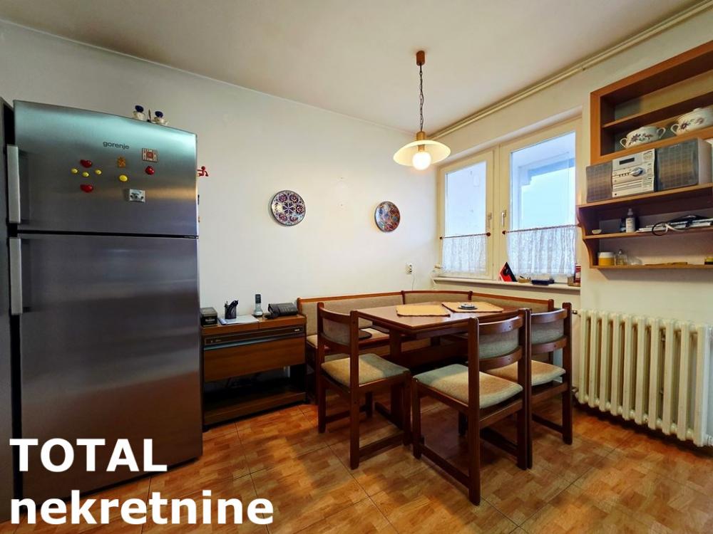 Slika 11 - Stan,NOVI SAD,GRBAVICA,kv: 141.00, € 325000, ID: 1102299