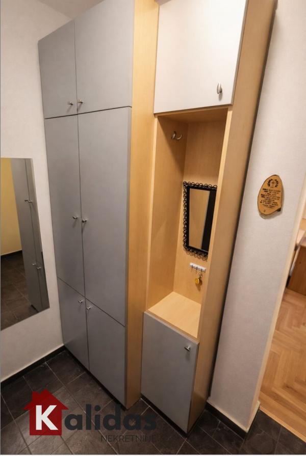 Slika 6 - Stan,NOVI SAD,CENTAR,kv: 49, € 146300, ID: 1008567