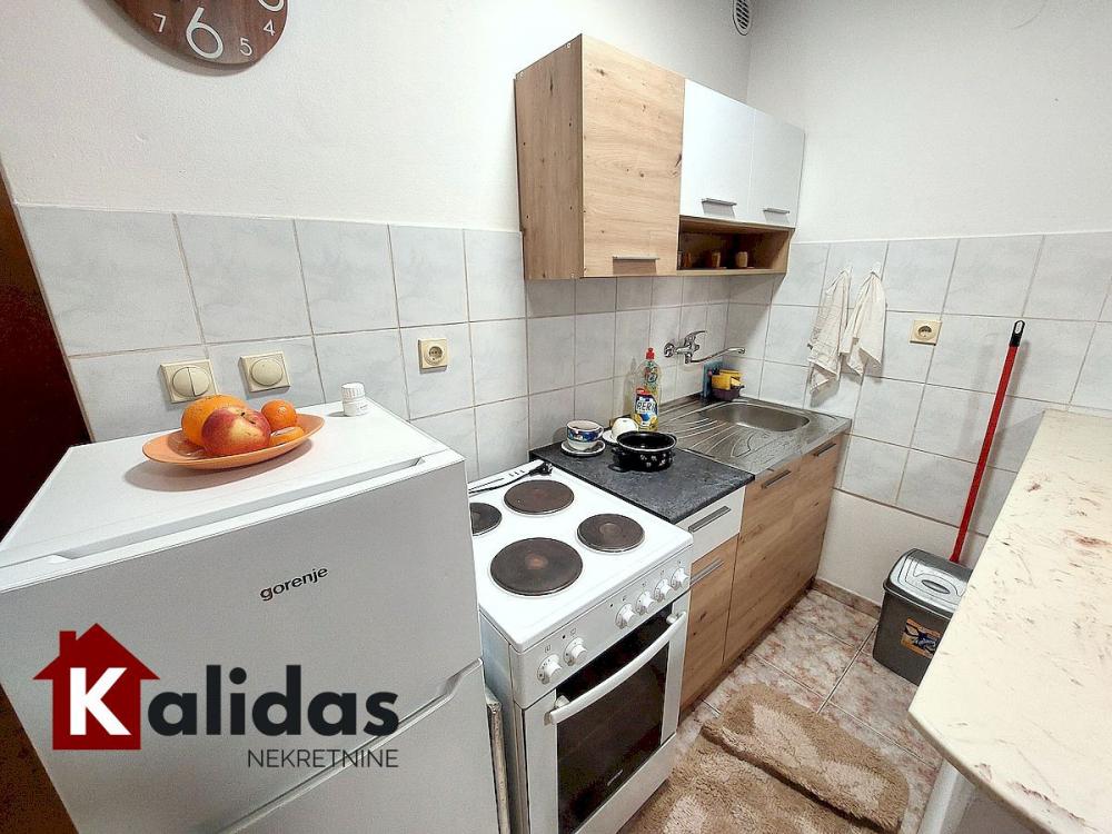 Slika 6 - Stan,NOVI SAD,CENTAR,kv: 30, € 87550, ID: 1008593