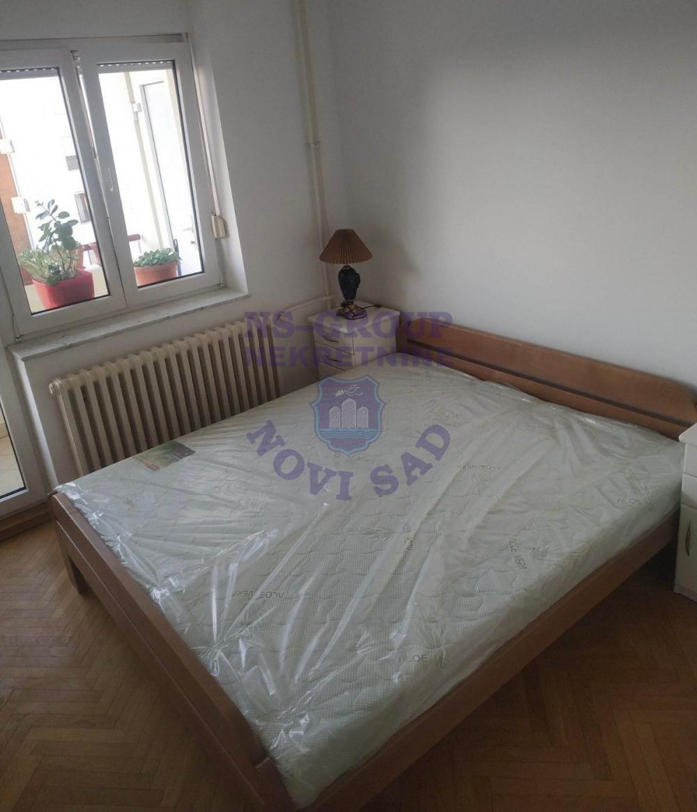 Slika 4 - Odličan troiposoban stan na Spensu!