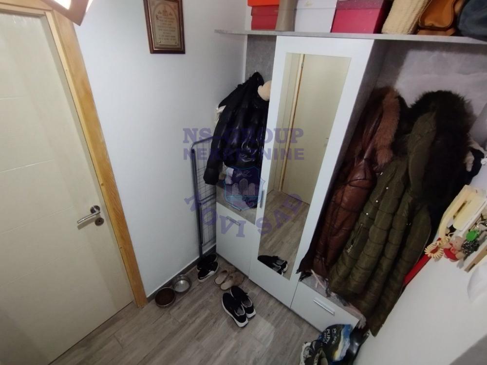 Slika 5 - Jednoiposoban, 32m2, Detelinara Novi Sad
